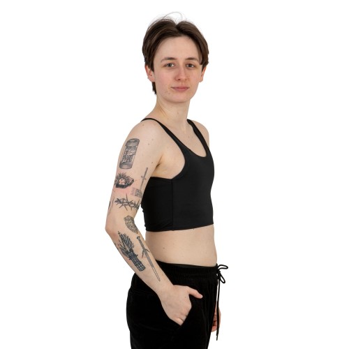 Binder Sport wąskie ramiączka czarny - od boku.